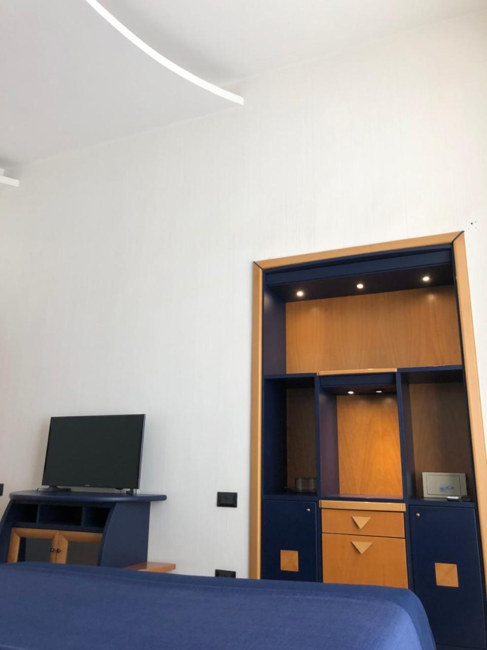 Smln Rooms & Suites Napoli Exterior foto